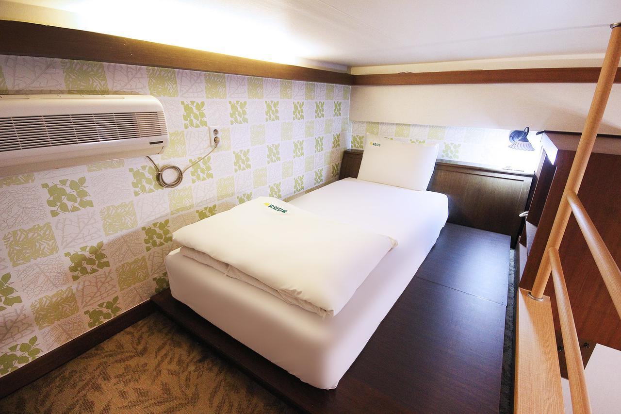 Daegu Hilltop Hotel Экстерьер фото